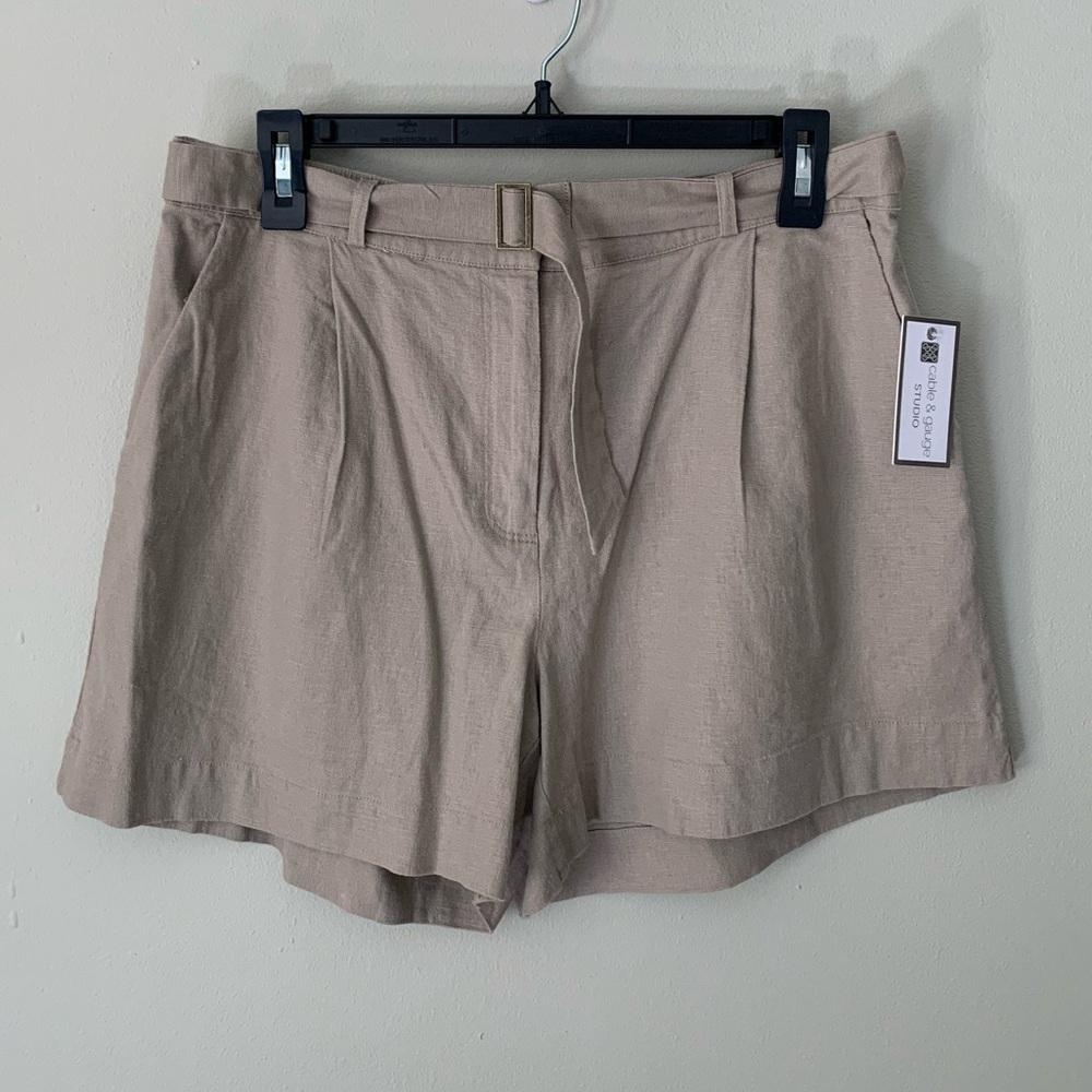 Women’s Casual Khaki Linen/Rayon Shorts - Size 10